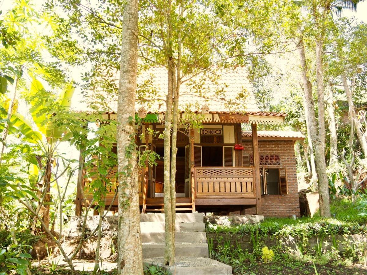 Green Vanilla Bungalow Sidemen  Exterior photo